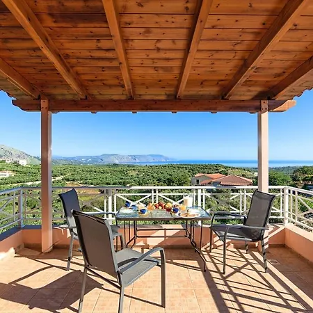 Aqua Mare With Heated Pool